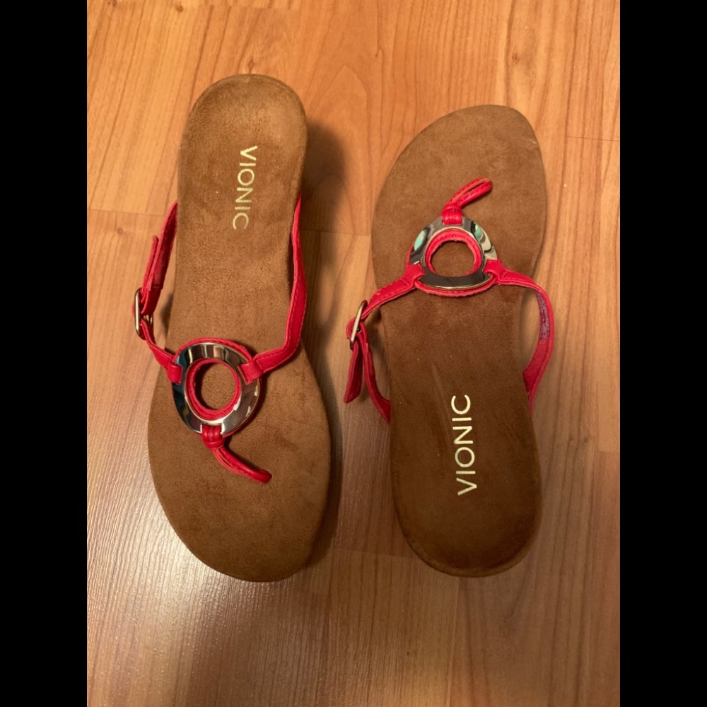 New Vionic Sandals